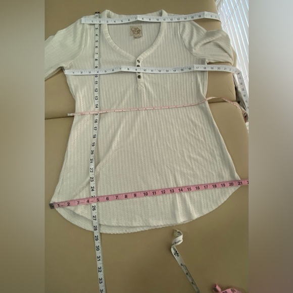 Cha Sor Chaser top - Picture 6 of 14